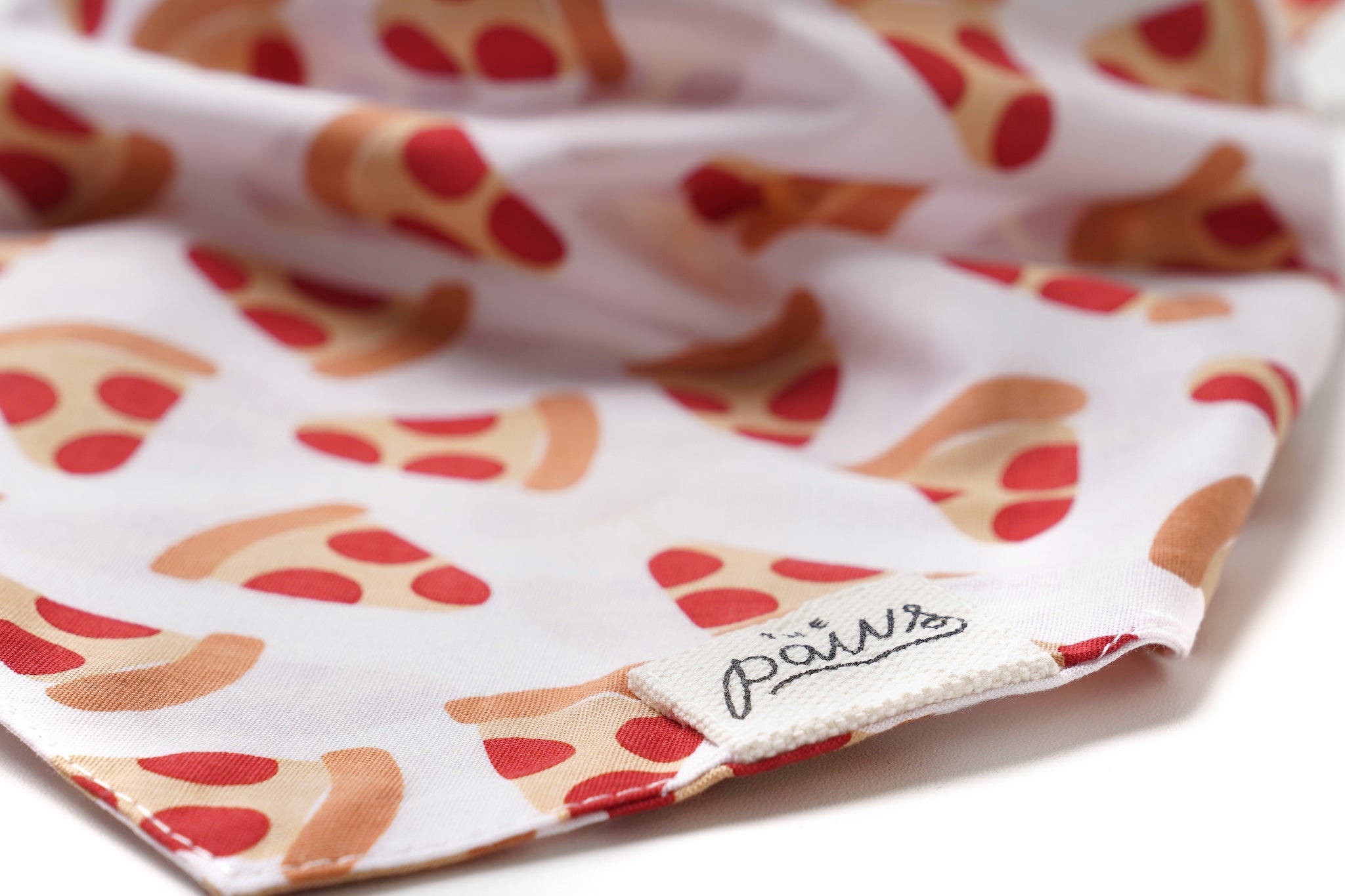 Pizza Dog Bandana Detail - The Paws